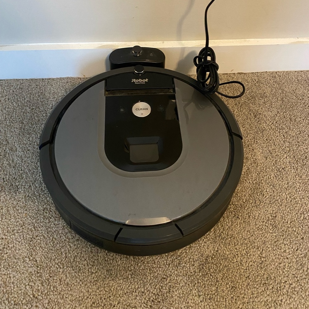 iRobot Roomba 960